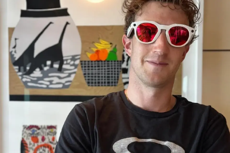 Oakley Meta HSTN – Đánh Giá Chi Tiết Kính Thông Minh Thể Thao 2025