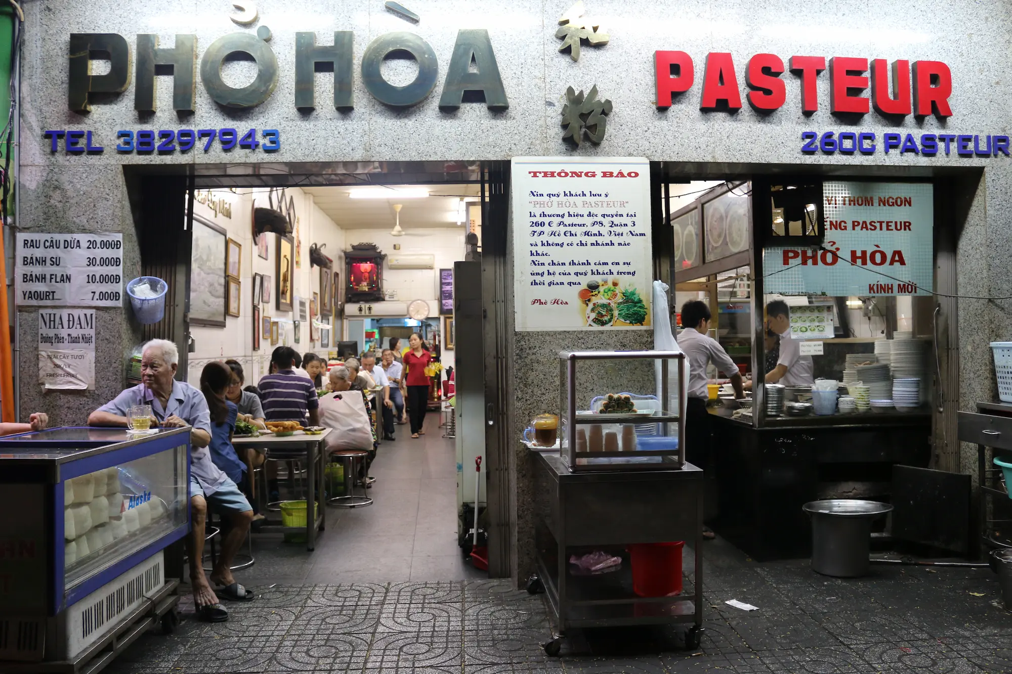 Phở Hòa Pasteur