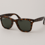 Original Wayfarer: Biểu Tượng Thời Trang Vượt Thời Gian